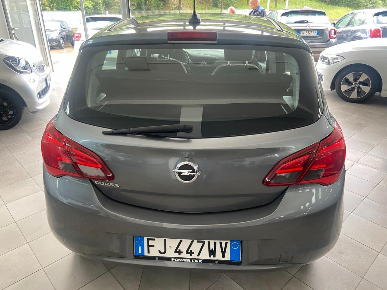 Opel Corsa 1.2 5 porte n-Joy