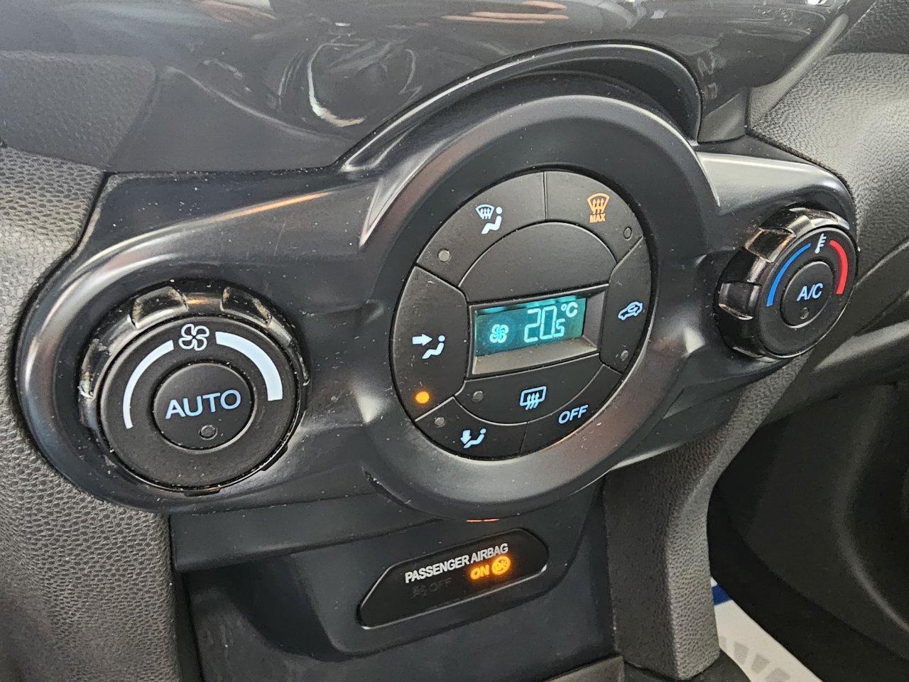 Ford EcoSport 1.5 tdci Titanium 95cv E6
