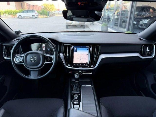 VOLVO V60 Cross Country D4 AWD 190CV Geartronic *TETTO APRIBILE