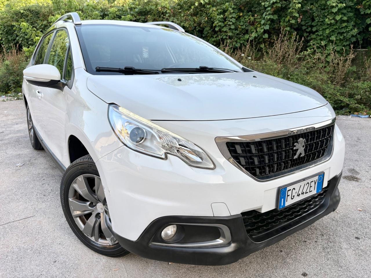 Peugeot 2008 1.2 benz 82cv 70000km 1 proprietario