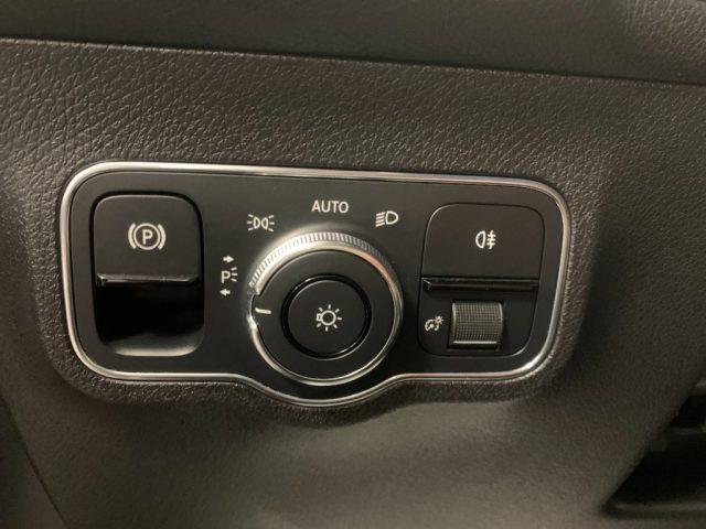 MERCEDES-BENZ GLB 200 d Automatico 4Matic 4x4 Sport Plus