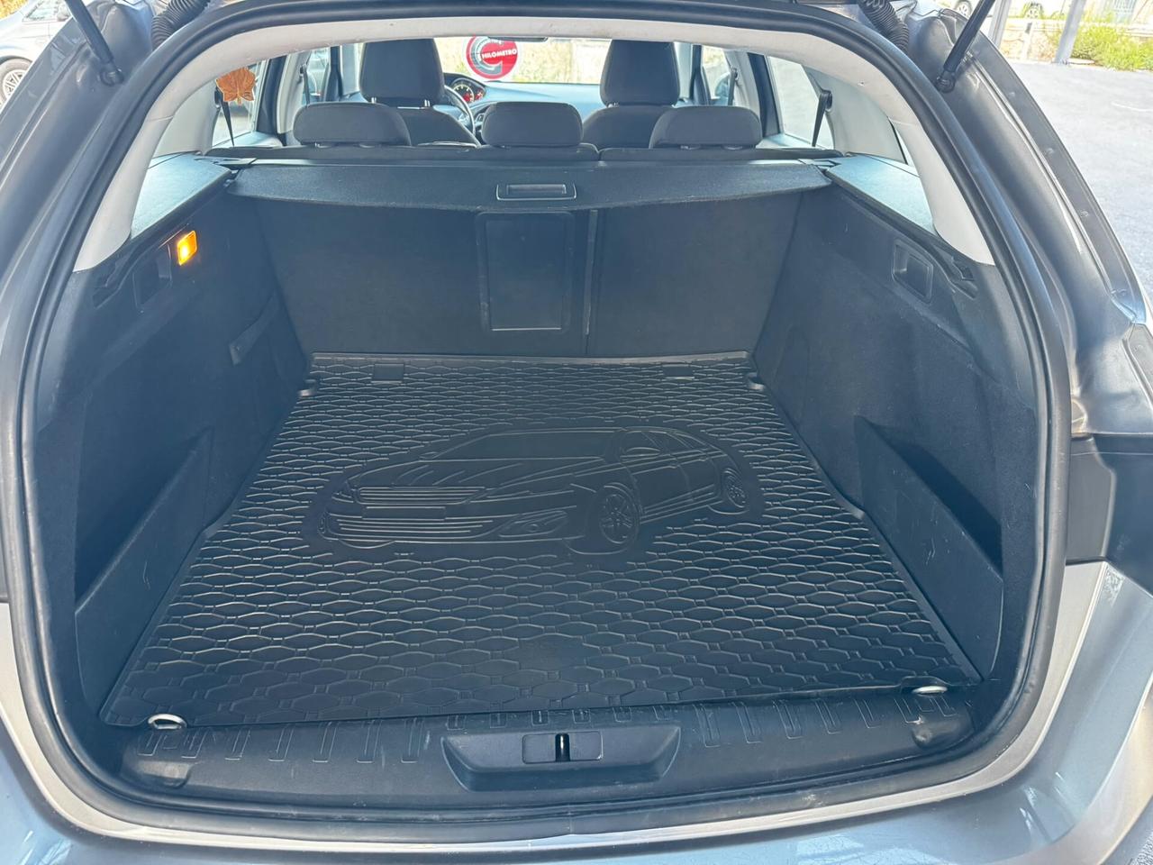 Peugeot 308 1.6 e-HDi 115 CV Stop&Start Active