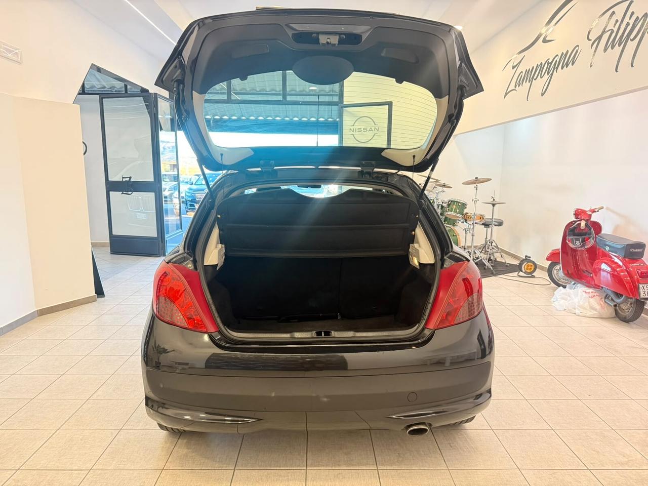 Peugeot 207 1.6 HDi 90CV 5p. XS