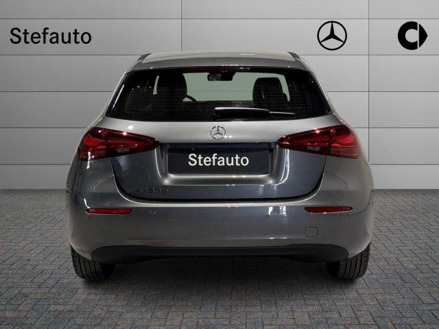 MERCEDES-BENZ A 180 d Automatic Advanced