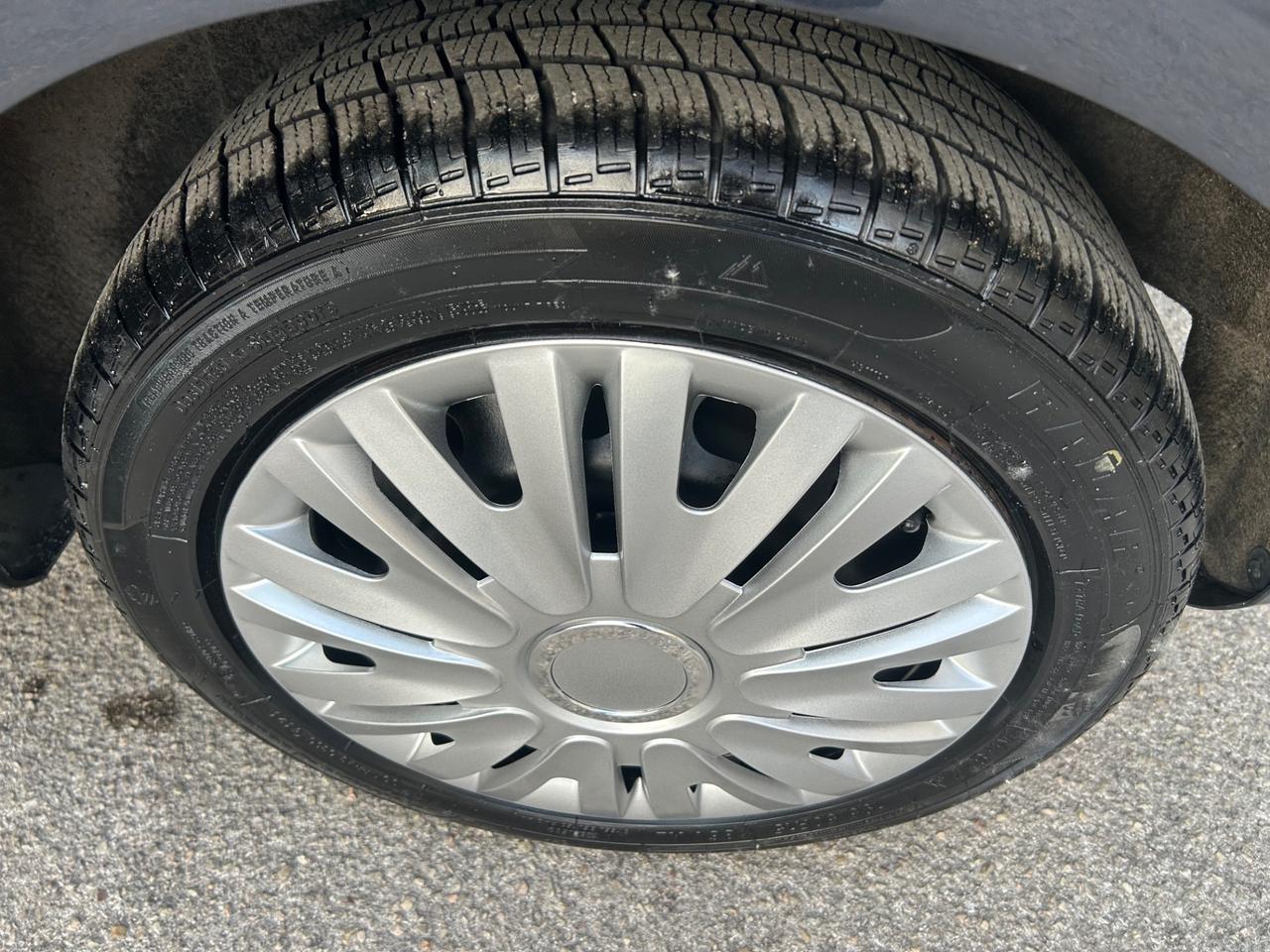 Ford Fiesta Fiesta+ 1.2 82CV 5 porte