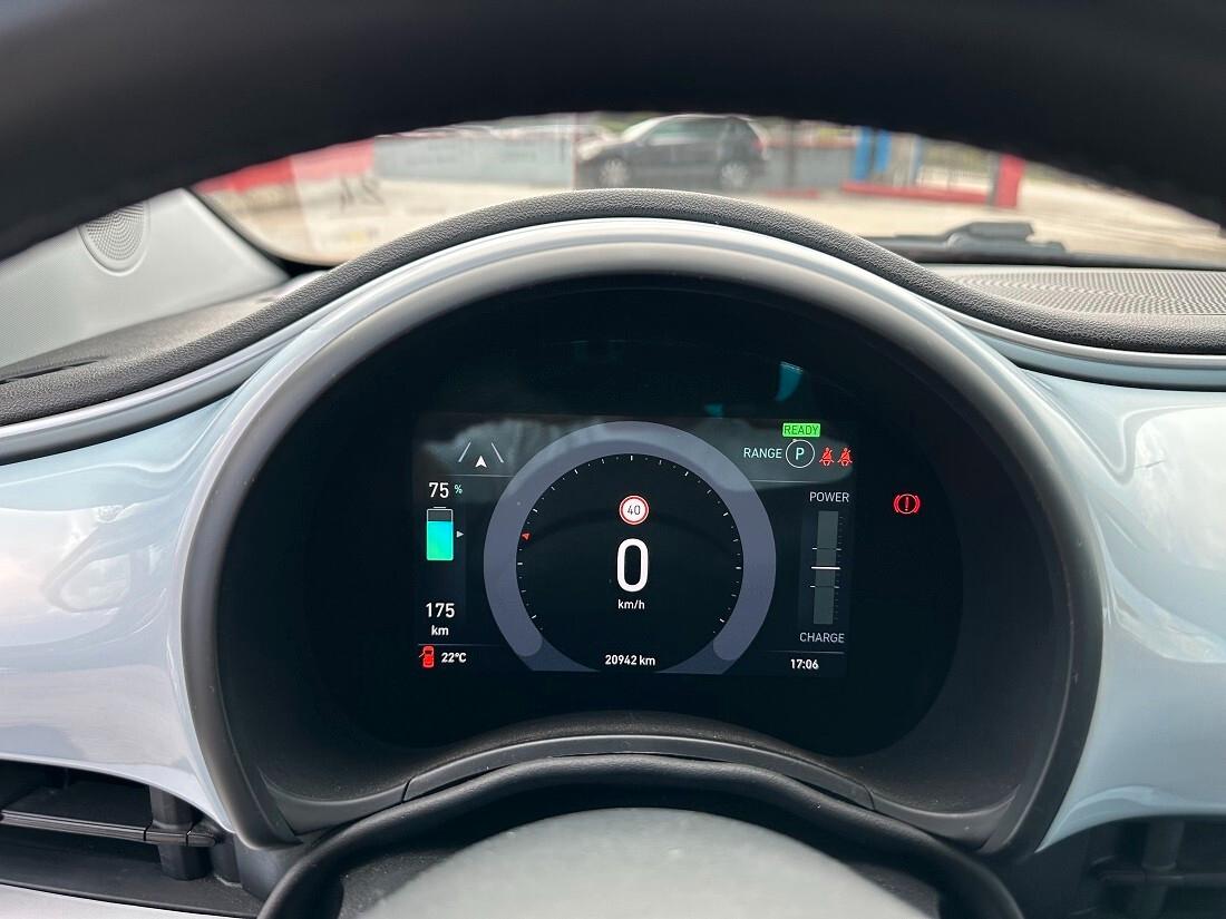 Fiat 500 La Prima Berlina 42 kWh