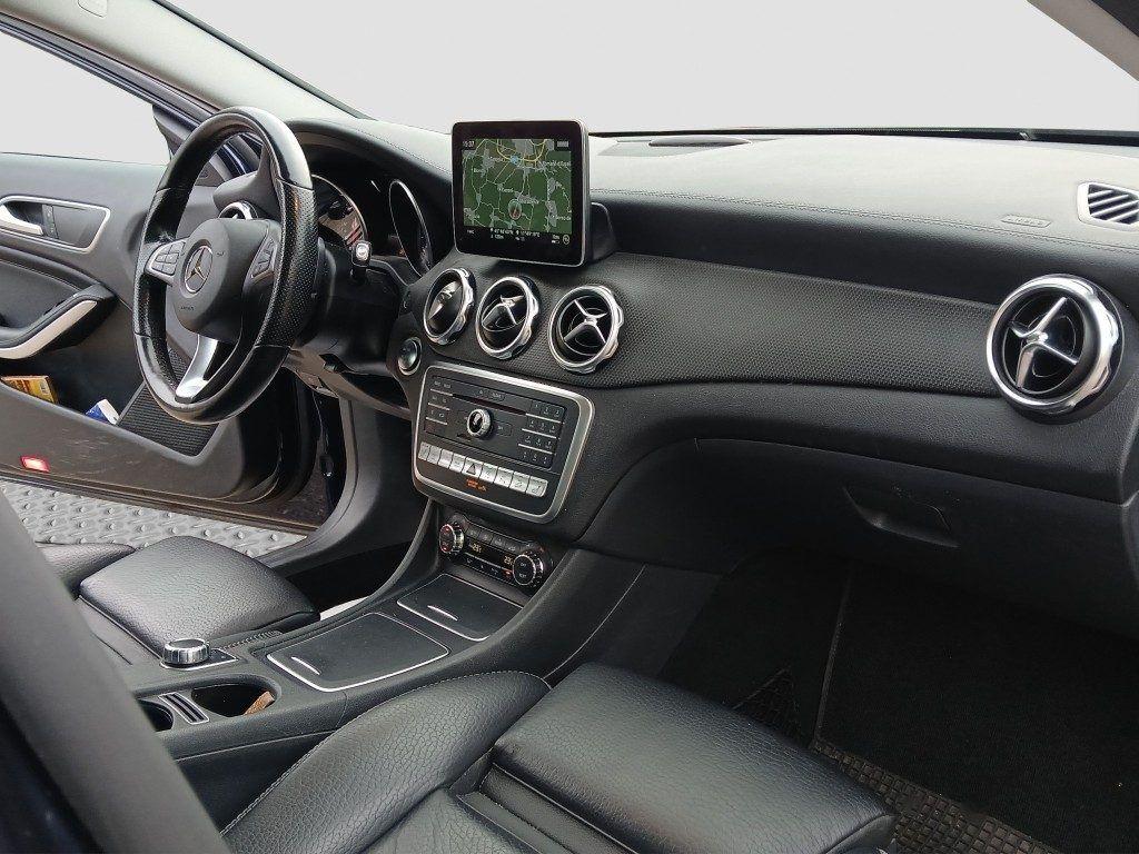 Mercedes-Benz GLA 220 Automatic 4Matic Business Extra Sport