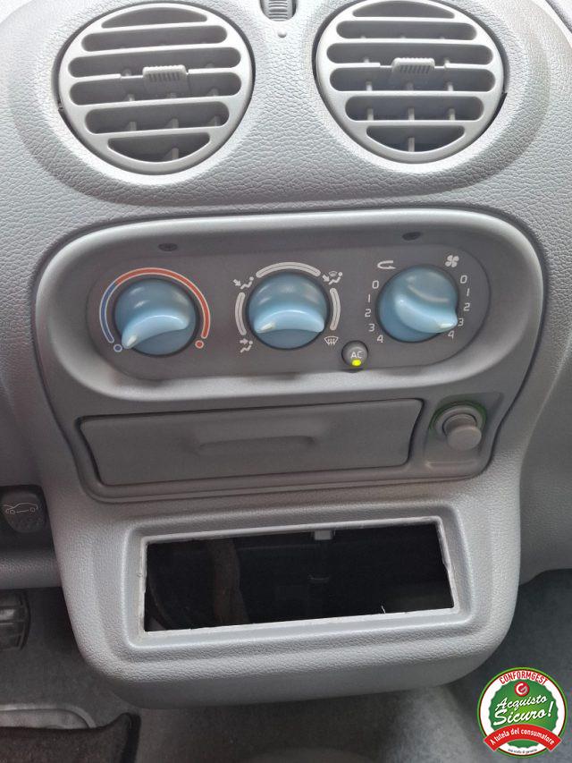 RENAULT Twingo 1.2i cat Generation UNICO PROPRIETARIO