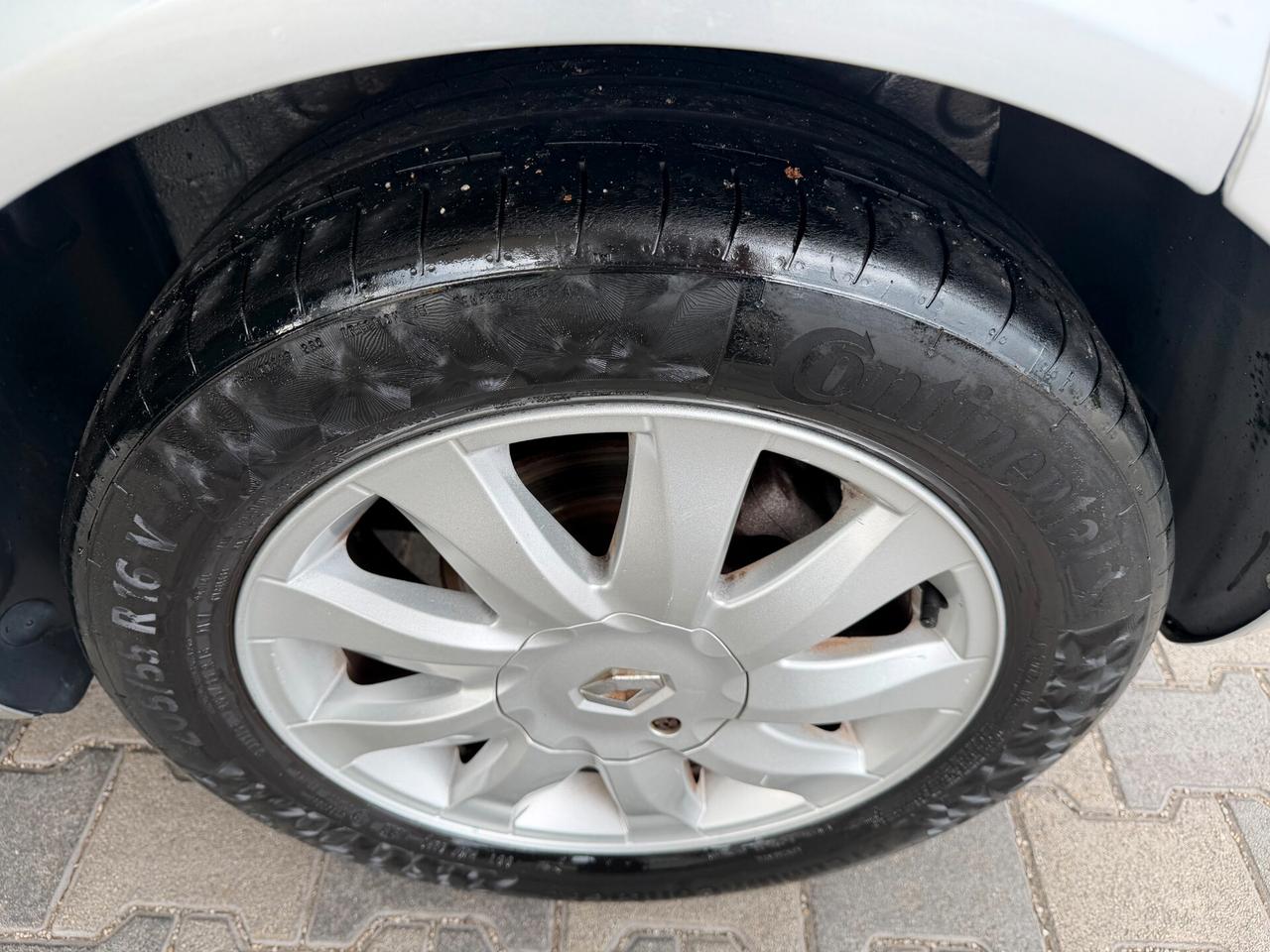 Renault Megane Mégane 1.5 dCi/105CV 5 porte Luxe OK NEOPATENTATI