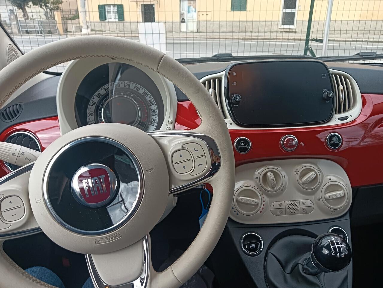 Fiat 500 1.0 Hybrid Red