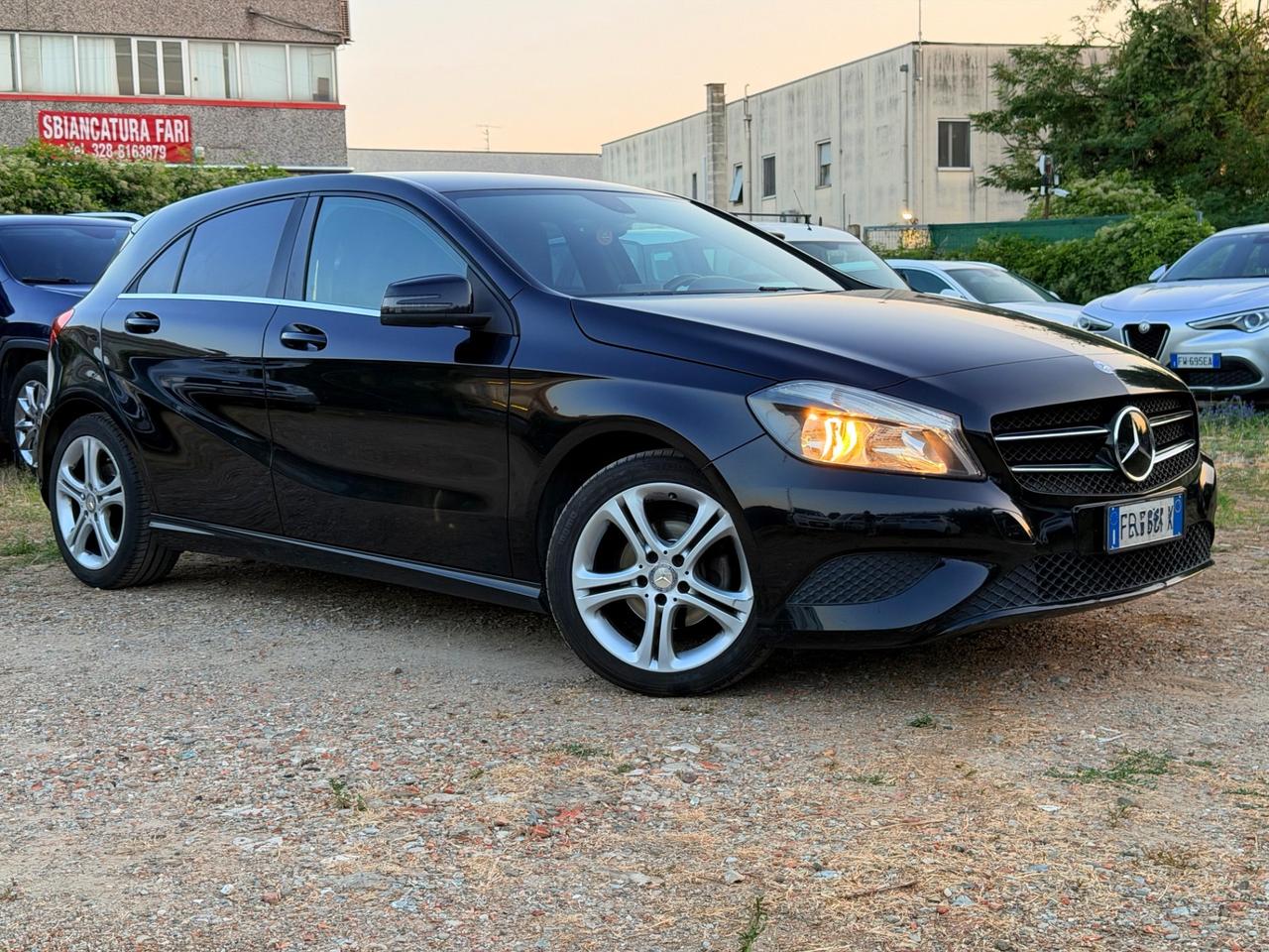 Mercedes-benz A 180 d Automatic Dark Night Edition 2016