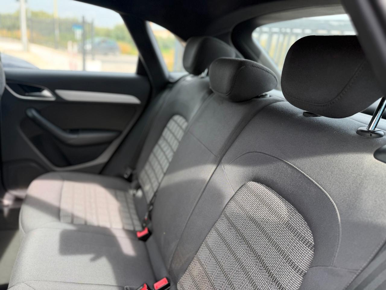 Audi Q3 2.0 TDI 150 CV quattro S tronic Edition