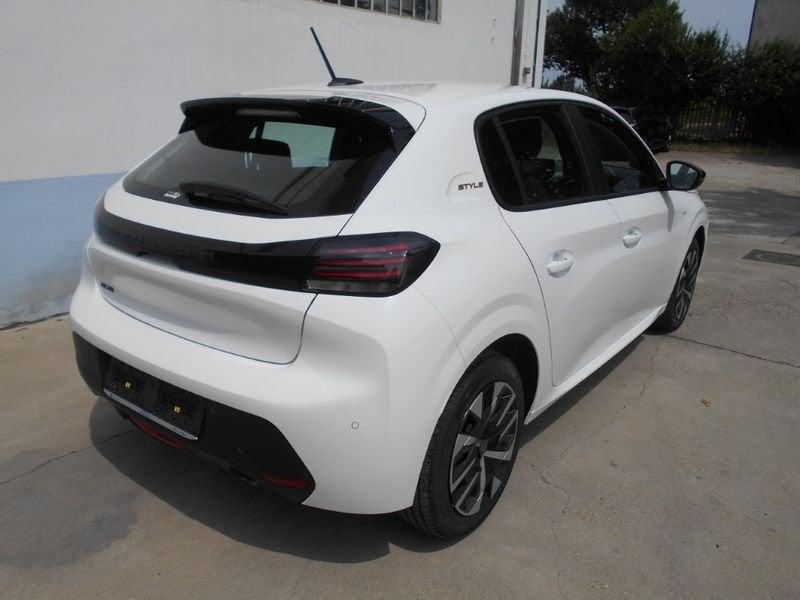 Peugeot 208 100 Style Fin 9Perfet Sc38%