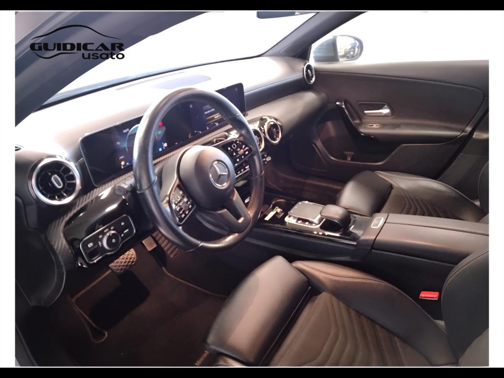 Mercedes-Benz Classe A - W177 2018 - A 180 d Business Extra auto
