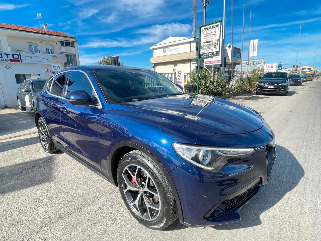 Alfa Romeo Stelvio 2.2 Turbodiesel 180 CV AT8 RWD Super