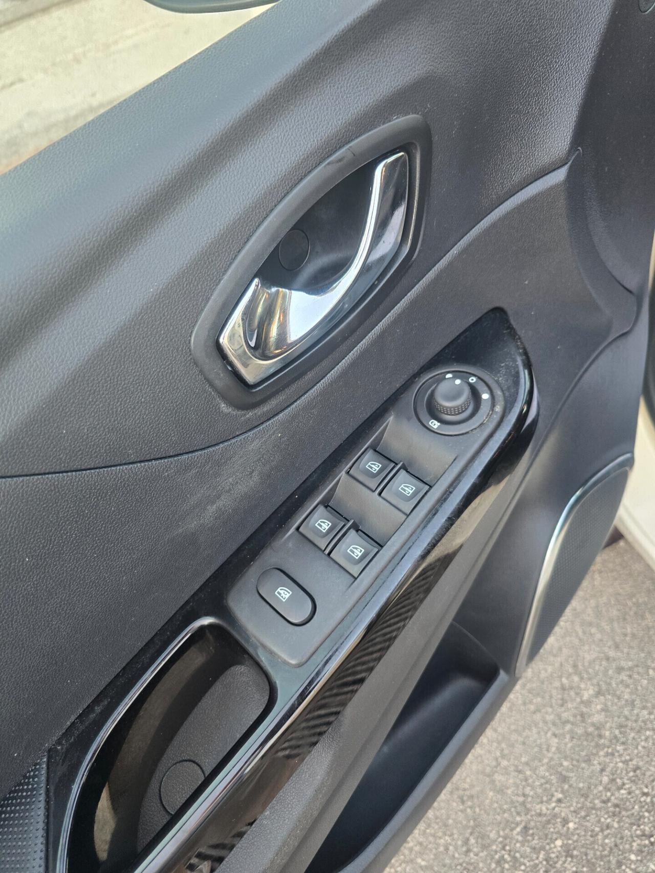 Renault Captur dCi 90CV EDC S&S Energy Intens
