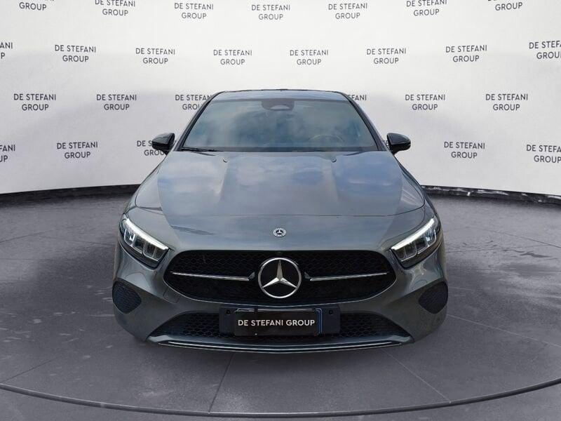 Mercedes-Benz Classe A A 180 d Progressive Advanced NIGHT-PACK