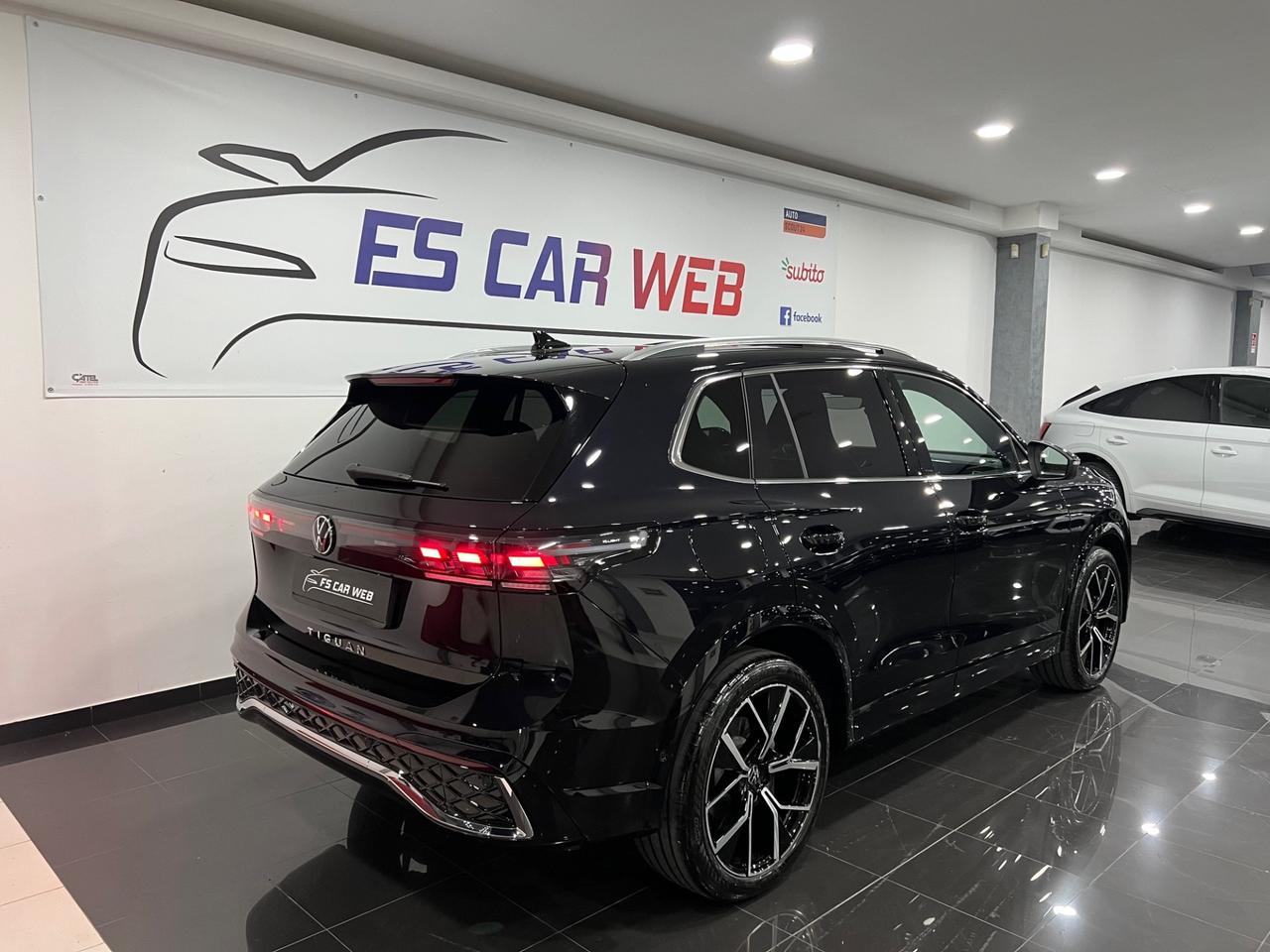 VOLKSWAGEN Tiguan 2.0 TDI DSG R-Line Plus 150 cv