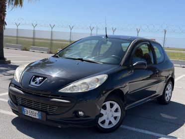 Peugeot 206 Plus 1.1 benzina 2010 GPL NEOPATENTATI