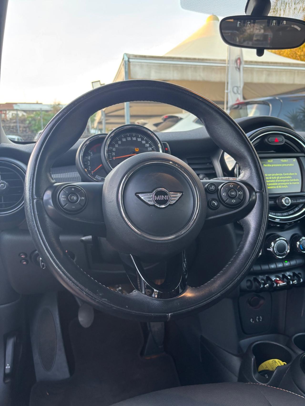 Mini 1.5 Cooper D 2017