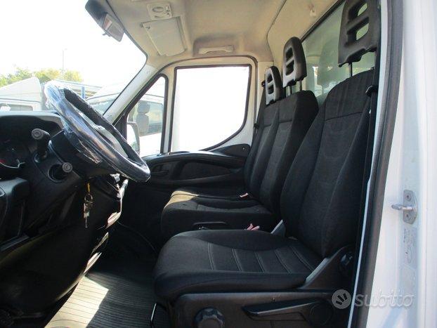 Iveco Daily 35C15 3000 150CV GANCI CARNE+BRACCIO G