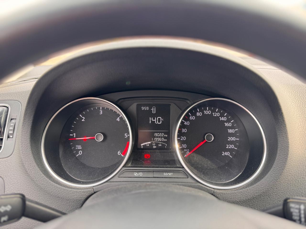 Volkswagen Polo 1.4 TDI 5p. Comfortline “120.000KM”