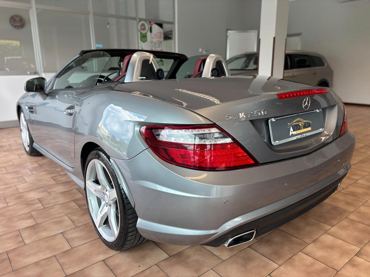 Mercedes-Benz SLK 250 Premium auto*TAGLIANDI CERTIFICATI MERCEDES*