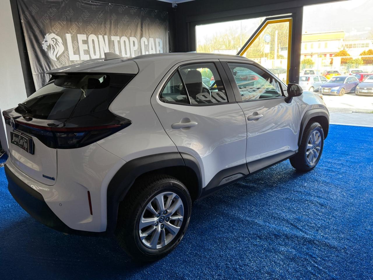 Toyota Yaris Cross 1.5 Hybrid 5p. E-CVT AWD-cambio automatico