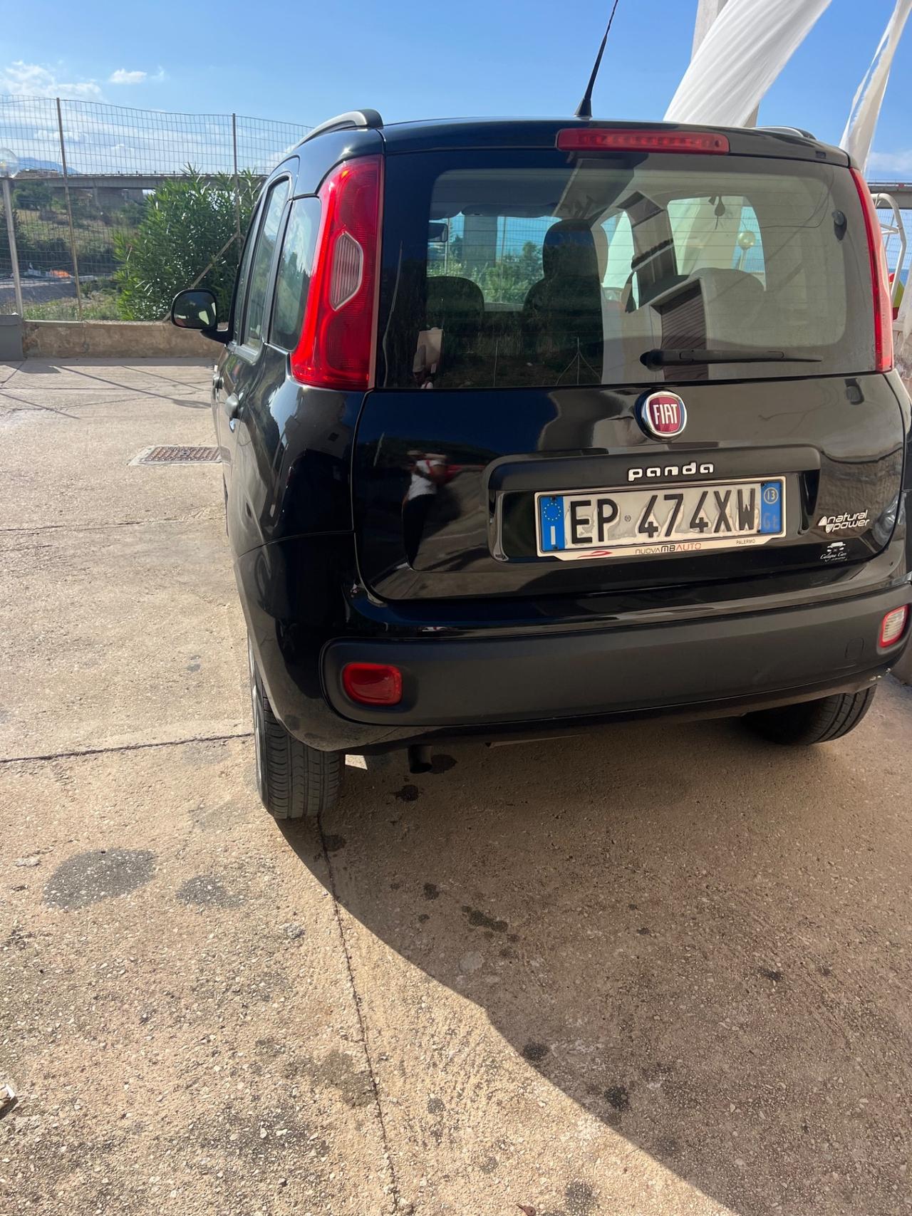 Fiat Panda 0.9 TwinAir Turbo Natural Power Lounge