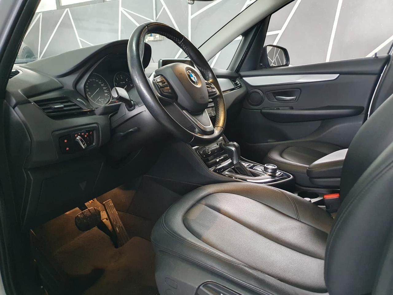 Bmw Active Tourer 218d Advantage