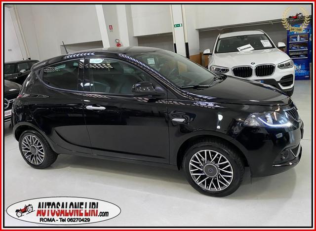 LANCIA Ypsilon HYBRID 1.0 FireFly GOLD PLUS