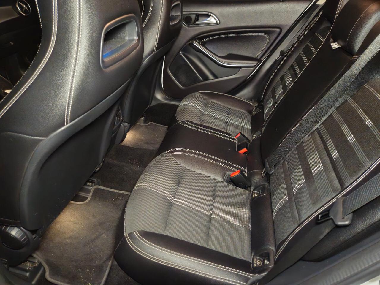 Mercedes GLA 180 Sport auto