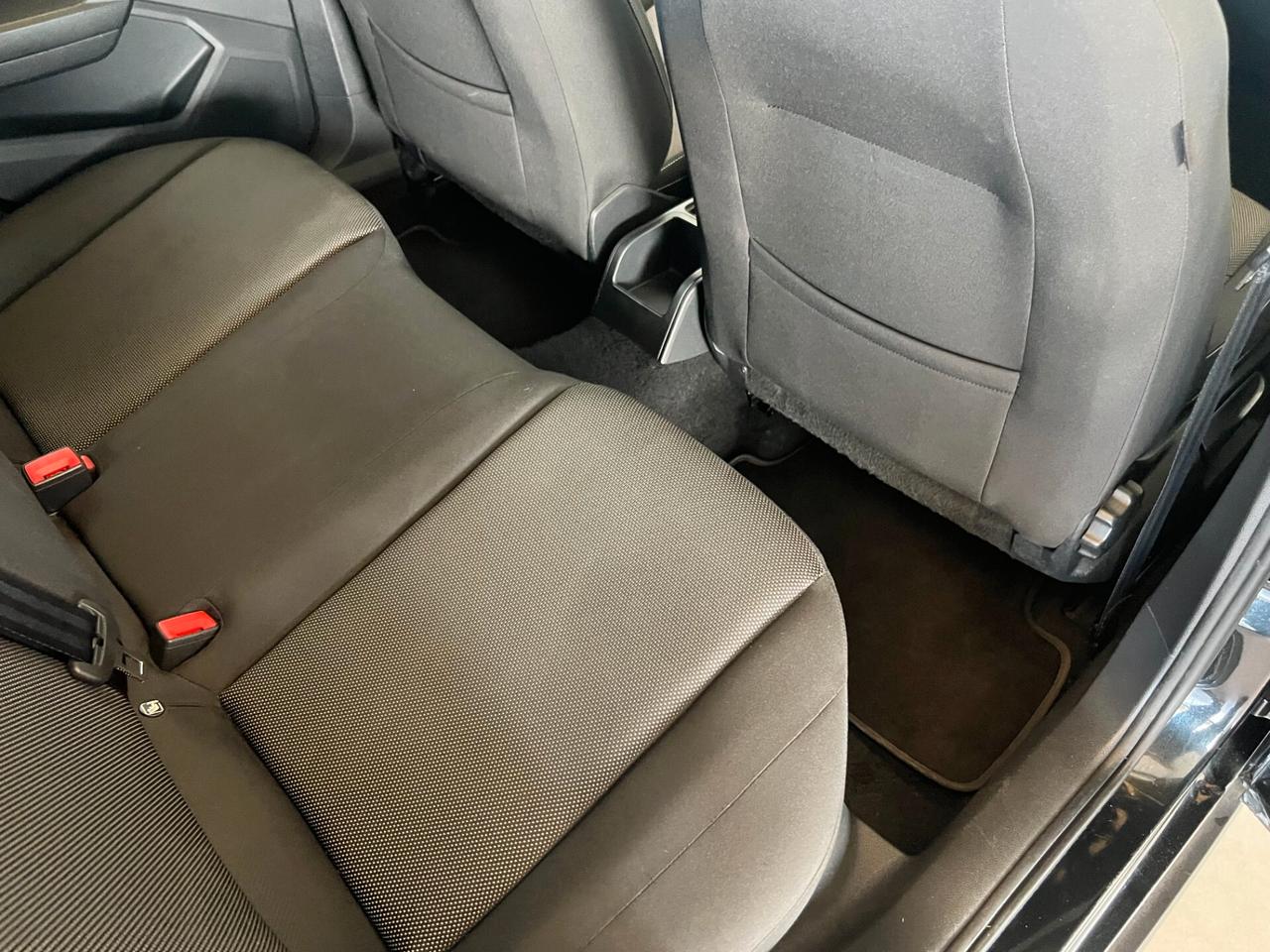 Seat Arona 1.6 TDI 95 CV XCELLENCE ok neopatentati