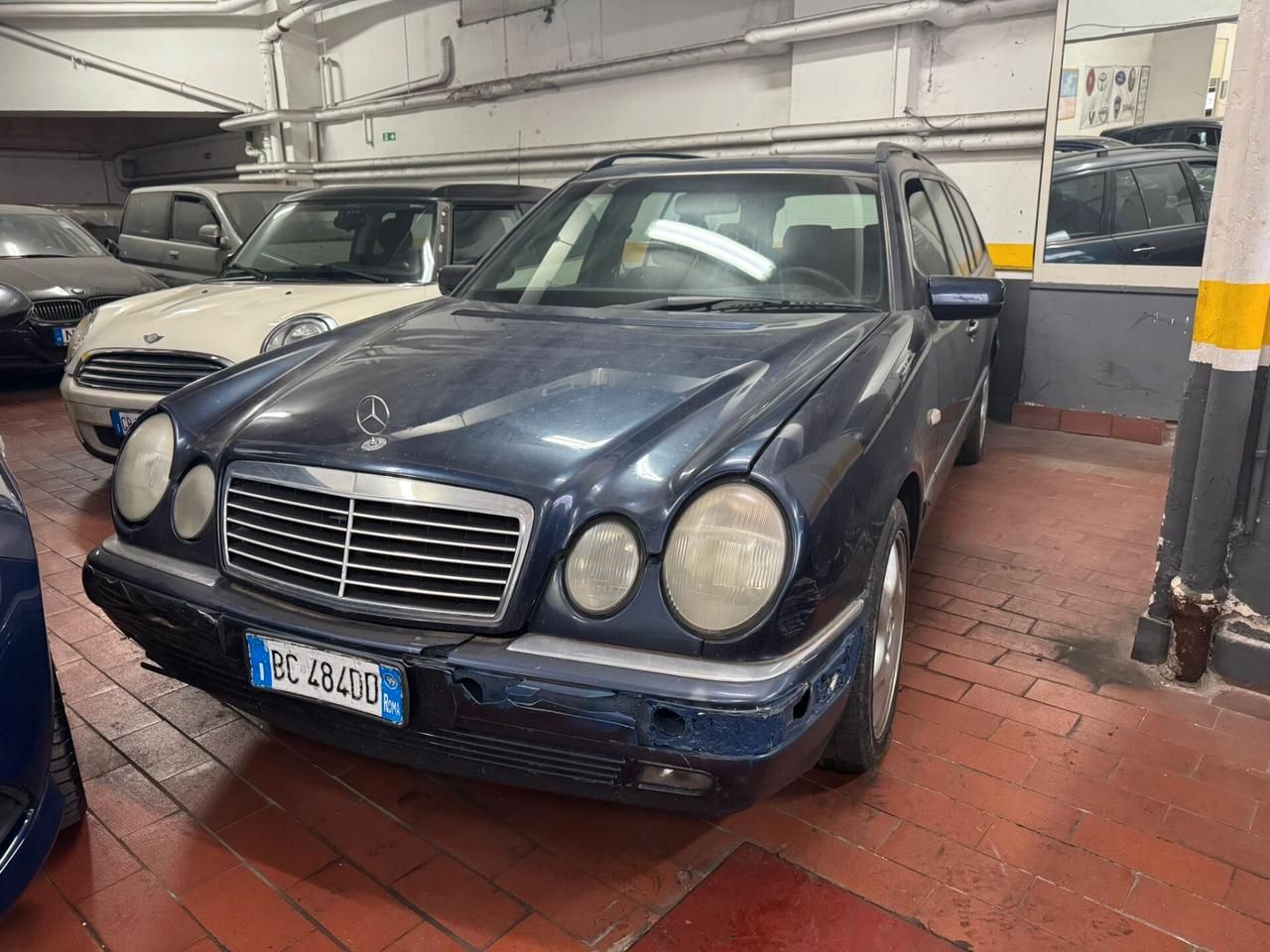 Mercedes-benz E 200 Kompressor cat S.W. Avantgarde