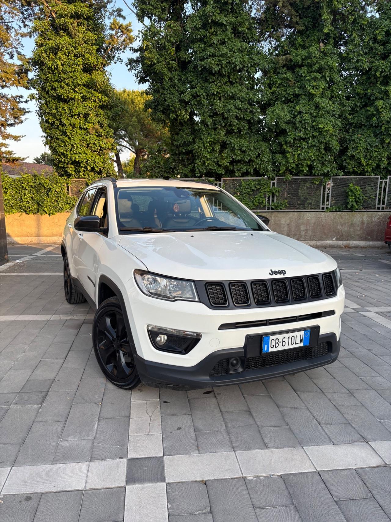 Jeep Compass 1.6 M-Jet Night Eagle 4X2