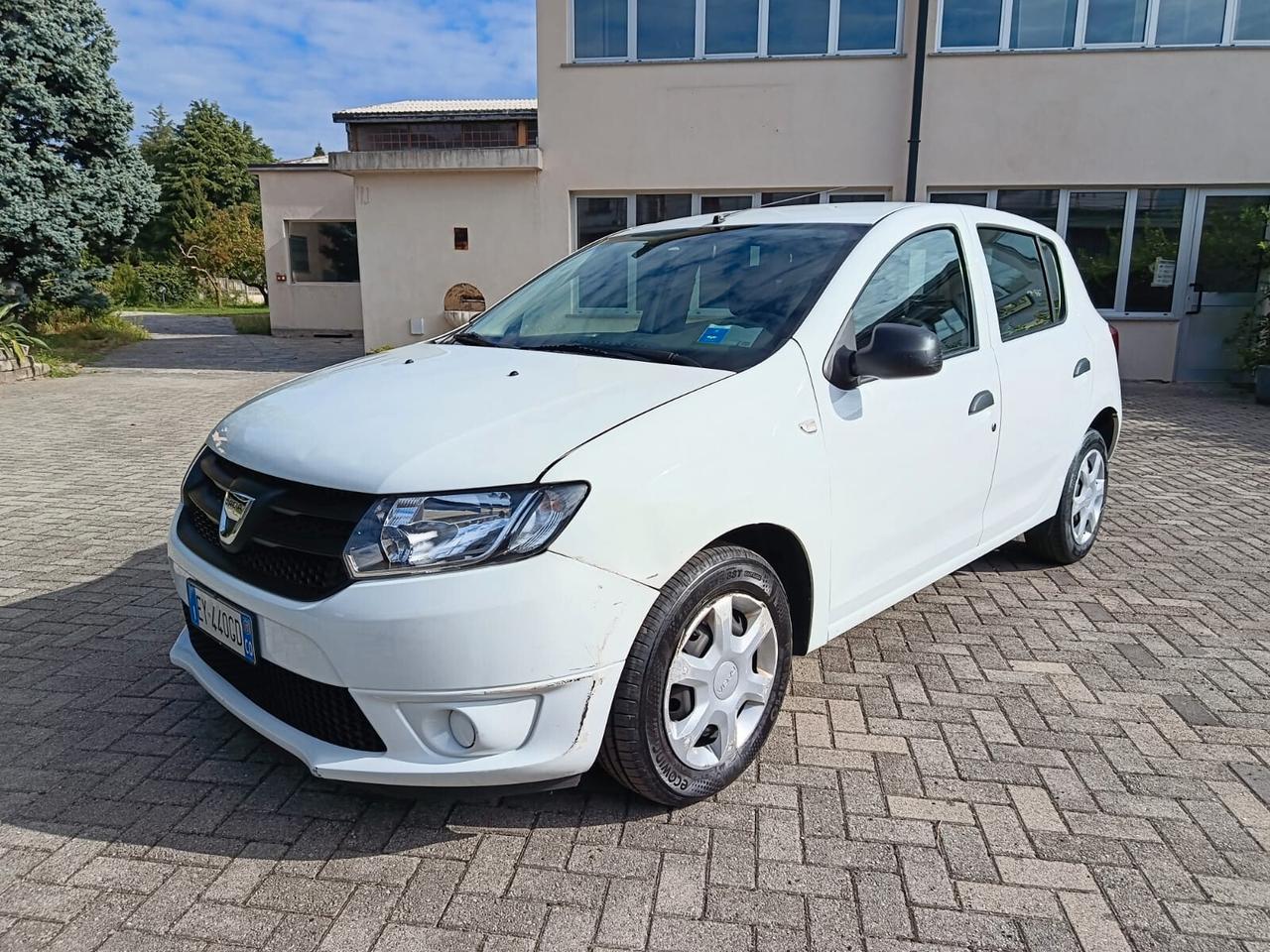 Dacia Sandero 1.2 75CV