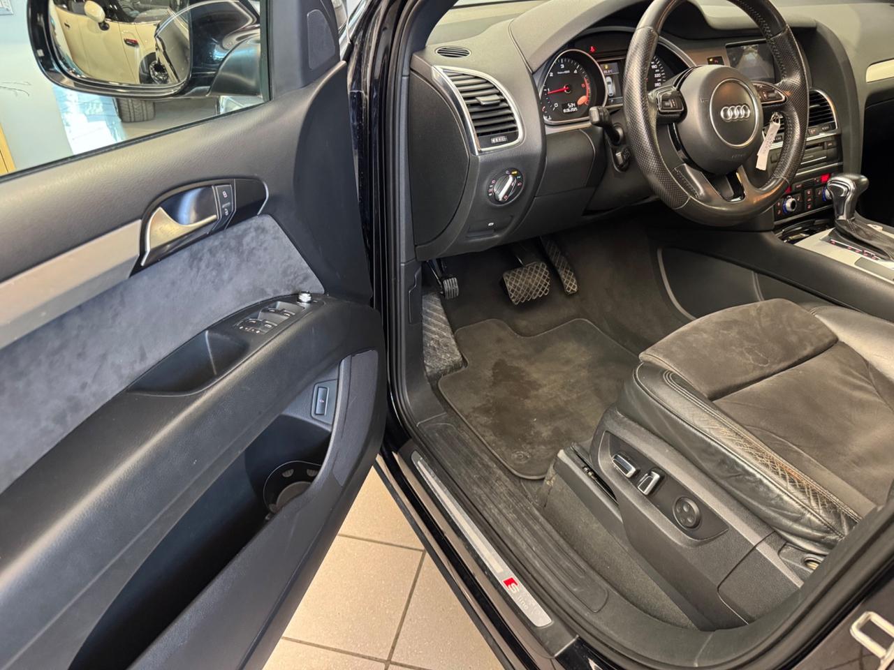 Audi Q7 3.0 V6 TDI 245 CV clean 7 posti quattro tiptronic edition