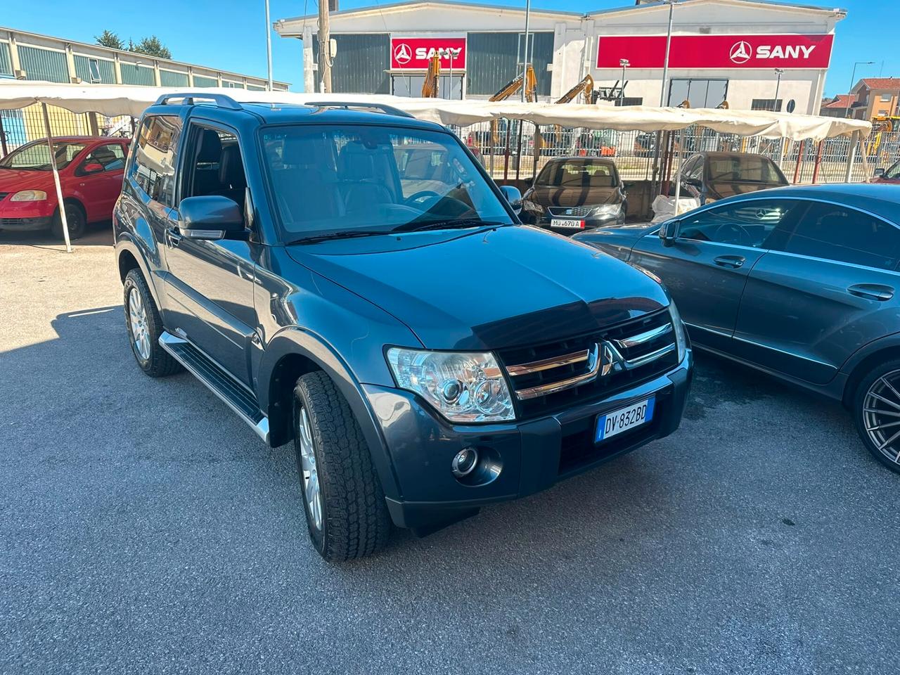 Mitsubishi Pajero 3.2 DI-D 16V 3p. Intense