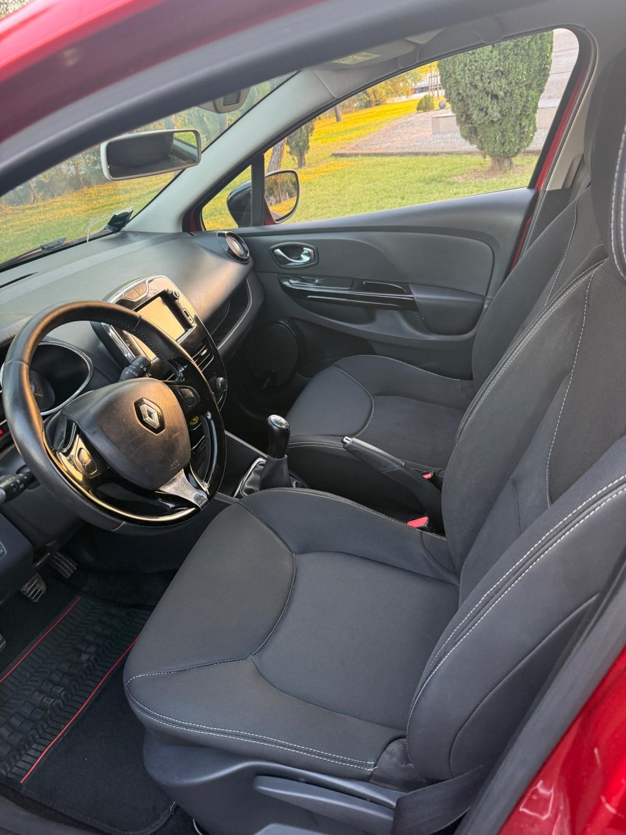 Renault Clio 1.2 75CV 5 porte Wave