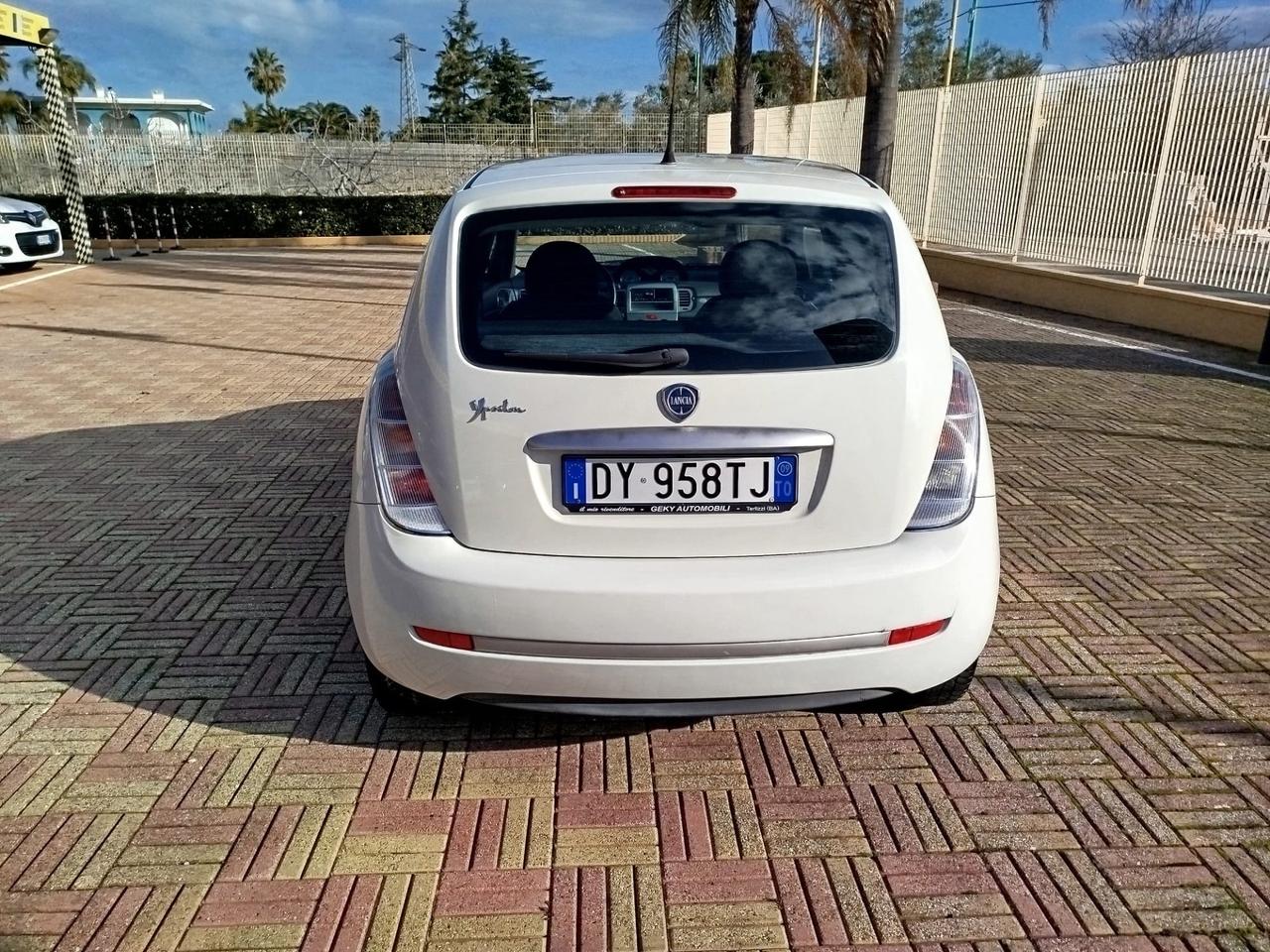 Lancia Ypsilon 1.4 Oro Ecochic GPL