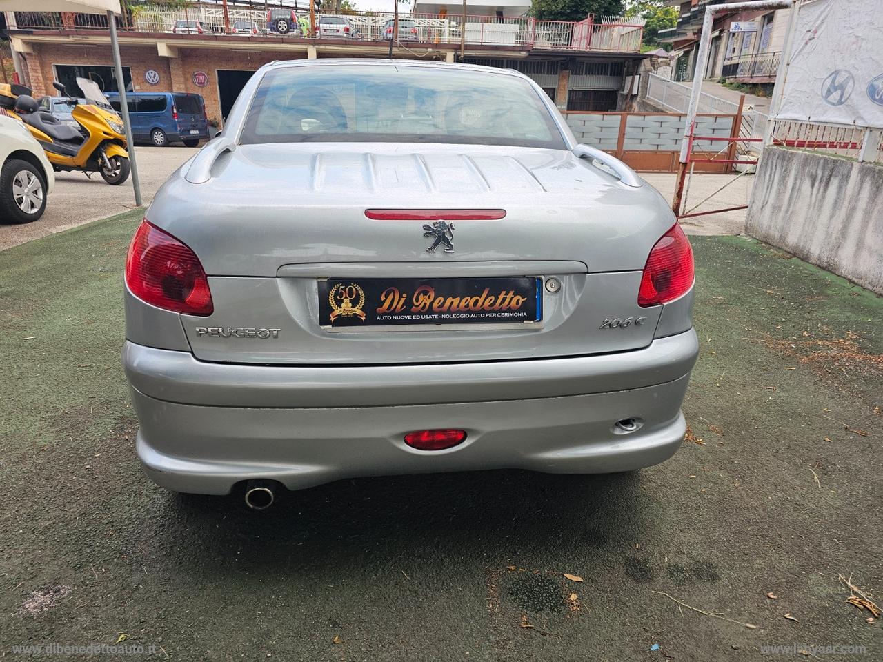 PEUGEOT 206 1.6 16V CC Quiksilver ASI