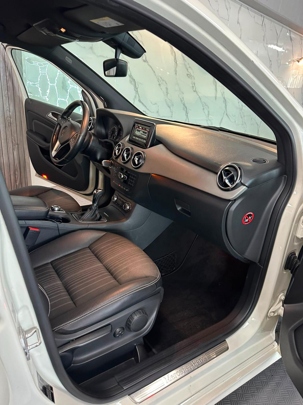 Mercedes-benz B 180 CDI Premium