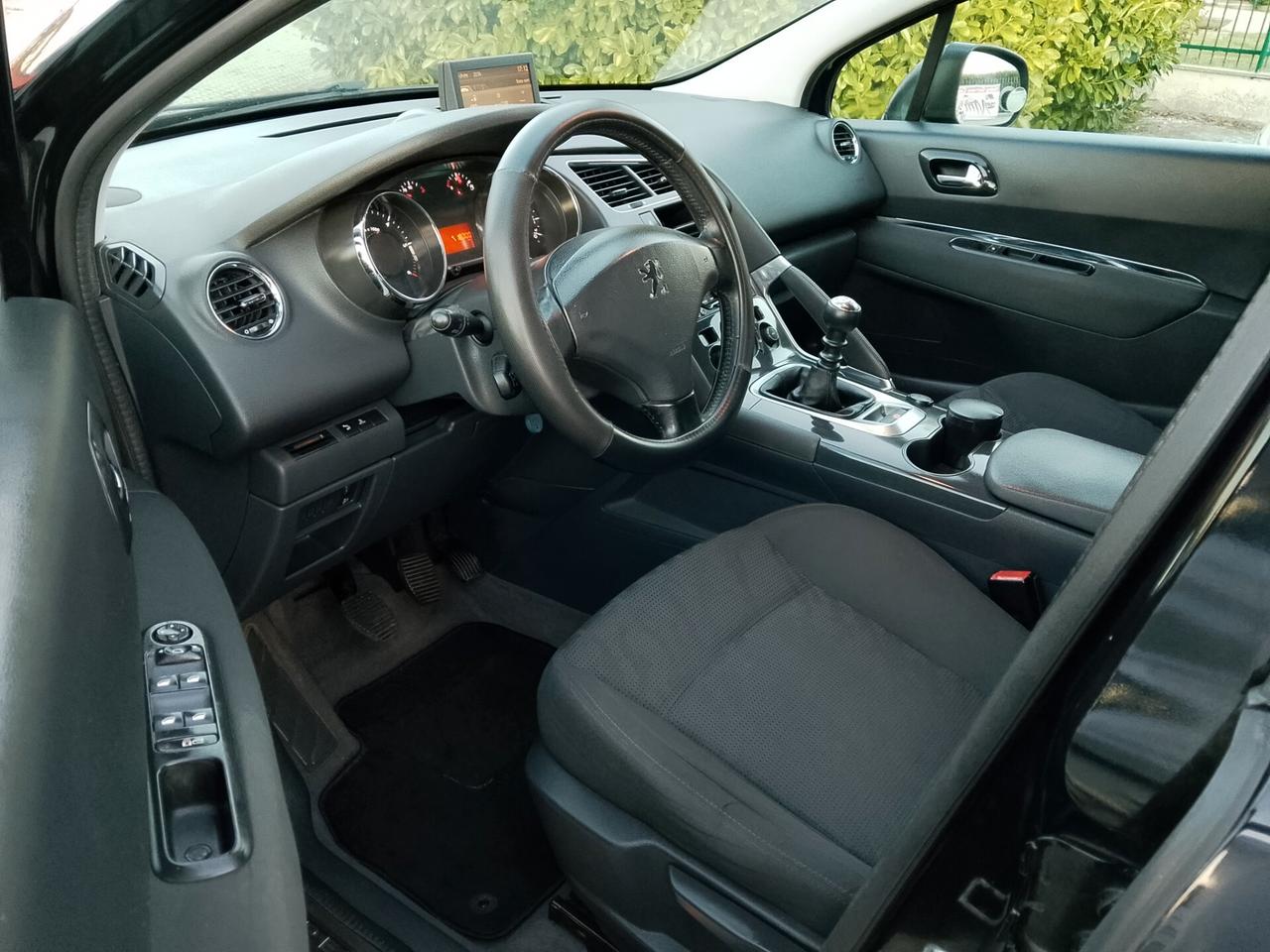 Peugeot 3008 1.6 HDi~149.000~11/2012