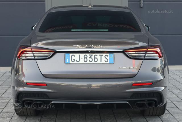 MASERATI Quattroporte V8 580 CV Trofeo
