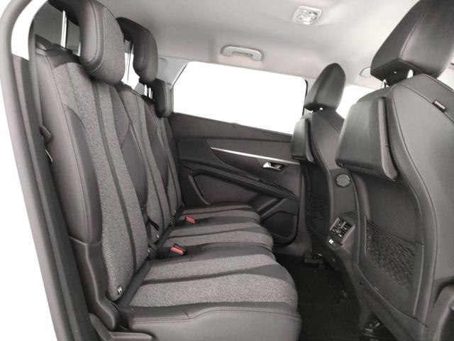 PEUGEOT 5008 BlueHDi 130 S&S EAT8 Allure 7 P.ti
