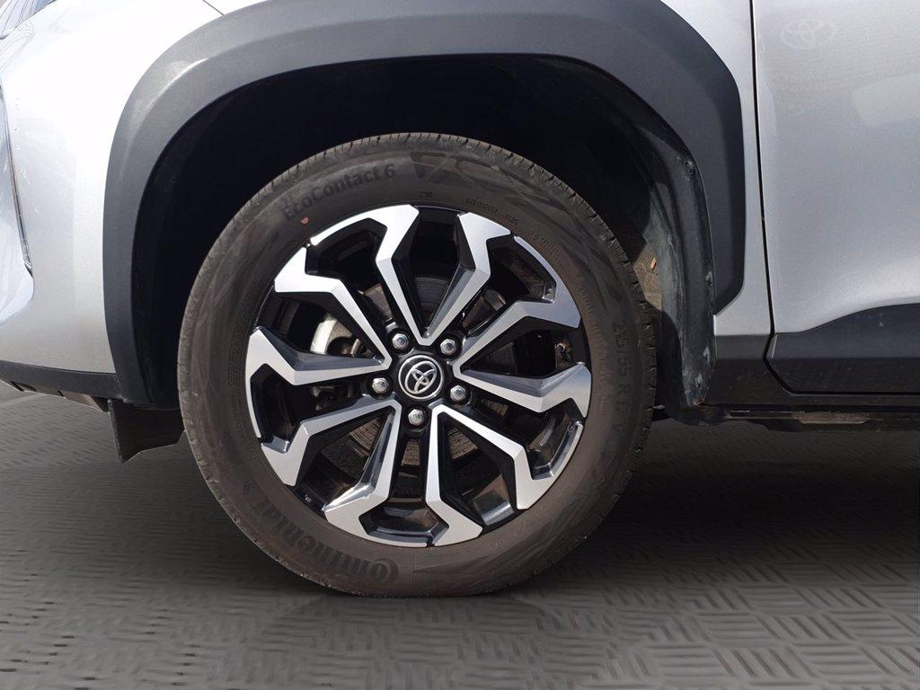 TOYOTA Yaris cross 1.5h trend awd-i 116cv e-cvt del 2025