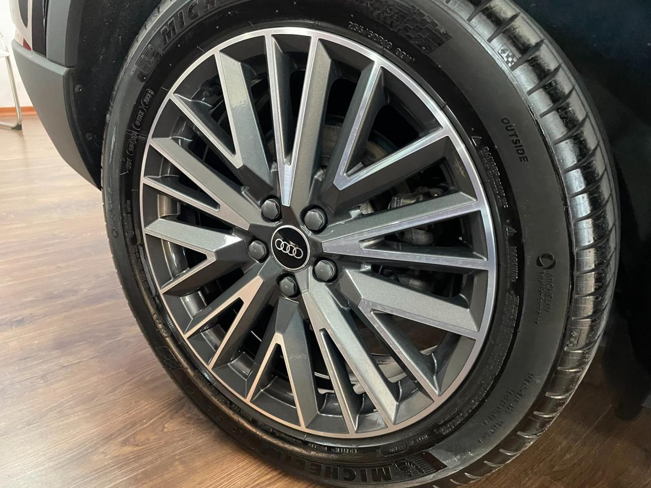 AUDI Q3 35 2.0 TDI 150CV BUSINESS