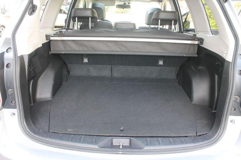 Subaru Forester Forester 2.0 CVT XT