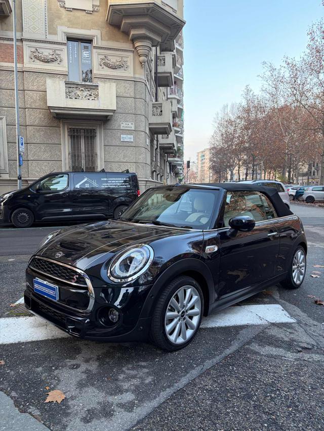 MINI Mini 2.0 Cooper S Cabrio