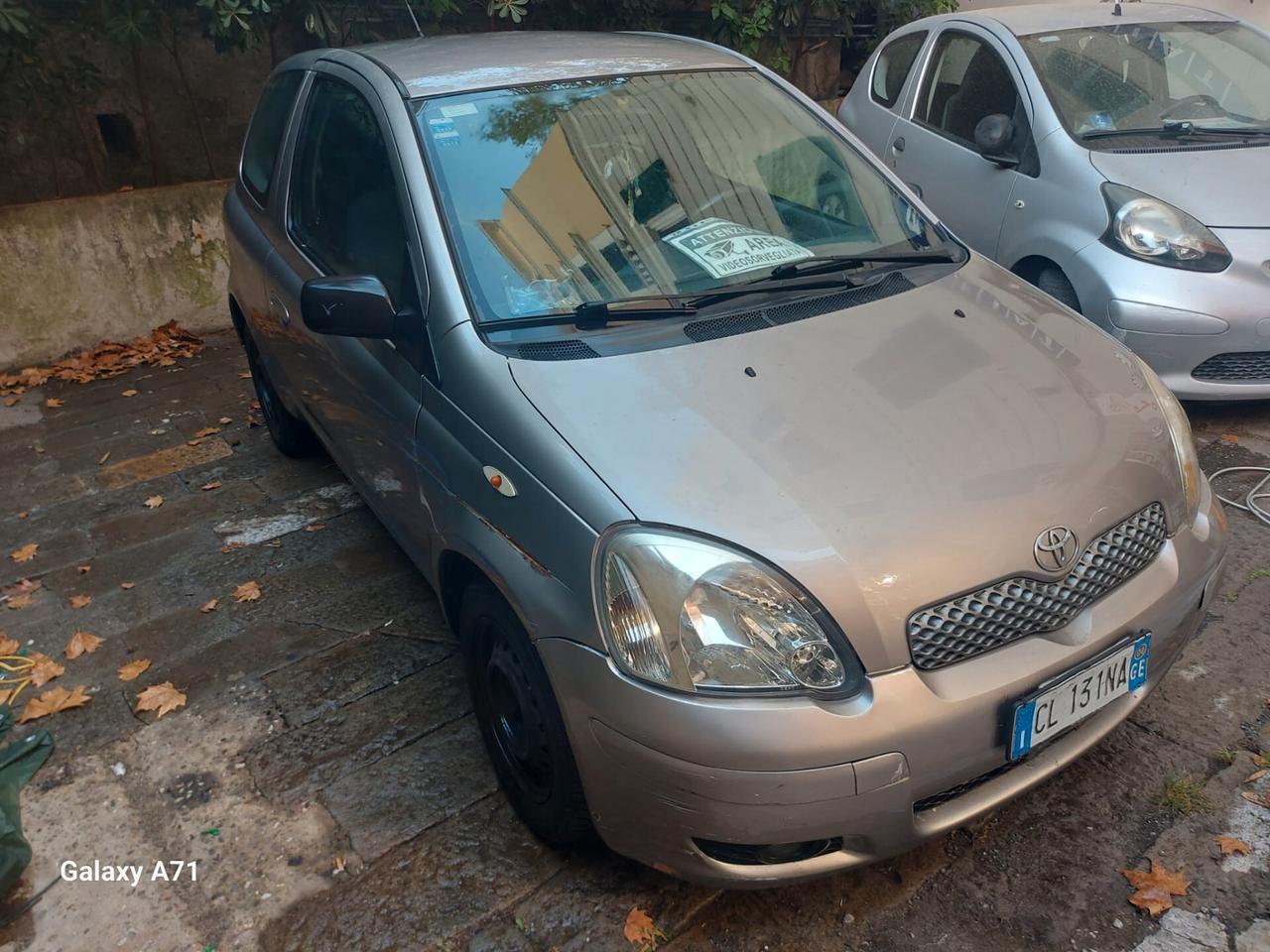 Toyota Yaris 1.3i 16V cat 3 porte Sol Blue